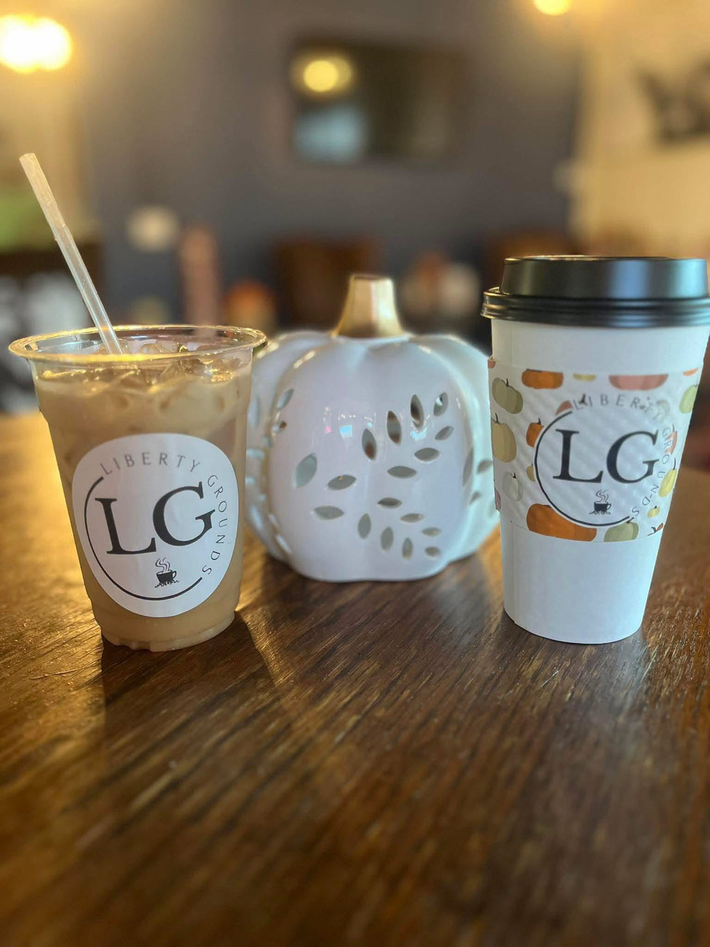 Aromas of Autumn Candle Class @ Liberty Grounds ☕🕯️